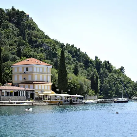 Bed&Breakfast Villa Eva-3