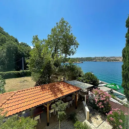 Bed&Breakfast Villa Eva-2