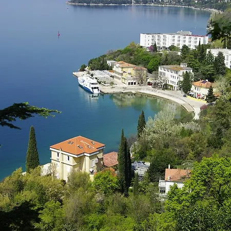 Bed&Breakfast Villa Eva-3